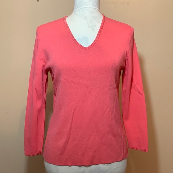 D T Tops - D T Ribbed V Neck Coral Beaded Trim 3/4 Sleeve Pullover